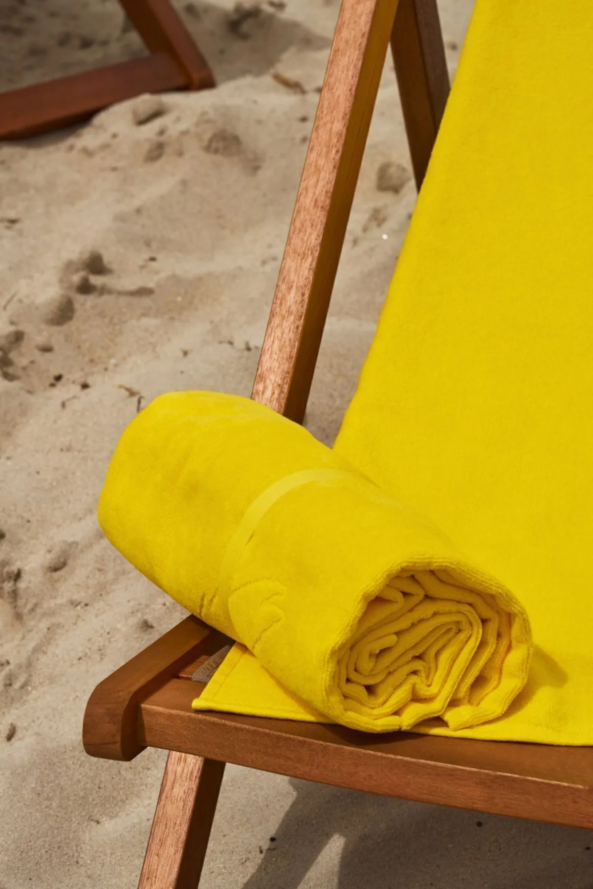 Red Palm Antibakteriyel Sarı Plaj Havlusu, %100 Pamuk Hafif, Hızlı Kuruma, Pratik Taşıma, 70 X 140 Cm - Görsel 3